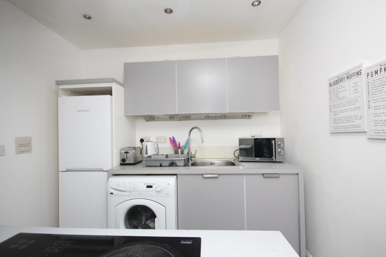 Apartment 1 Bedroom Apartment, In City Centre, Chinese Quarter Birmingham